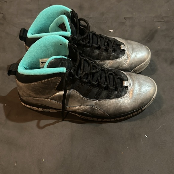 Jordan 10 Lady Liberty - Picture 3 of 5